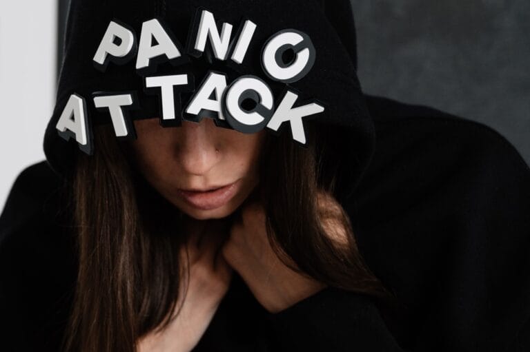 Panic Attacks vs Anxiety Attacks Symptoms