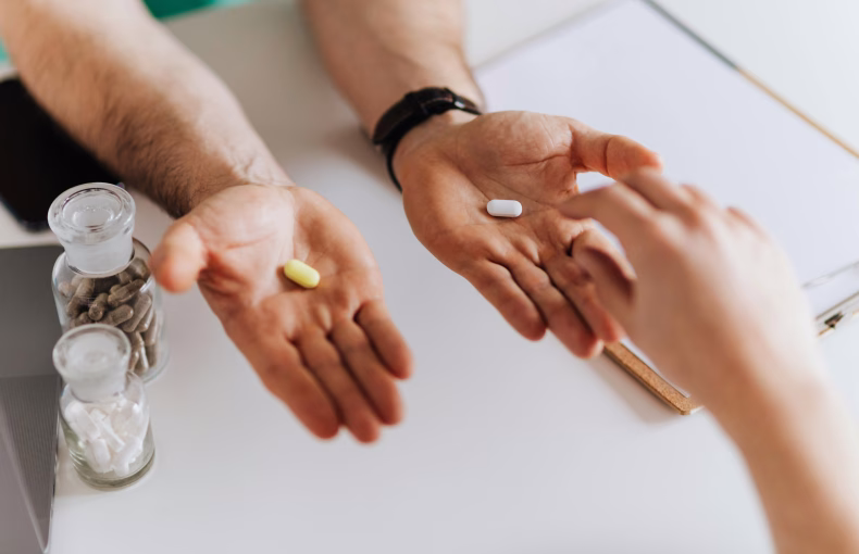 Horny Goat Weed vs Viagra Comparing Natural and Medical Erectile Dysfunction Treatments